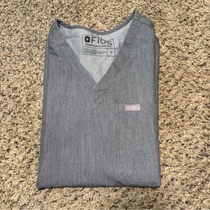 Figs graphite small Catarina top